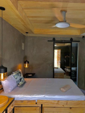 SUMMER STAY sunrise room